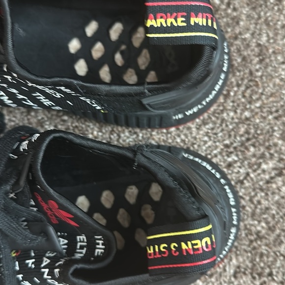 adidas BOOST NMD R1 Berlin style #EG6363 Black & White SNEAKERS size 10 Mens - Picture 5 of 8